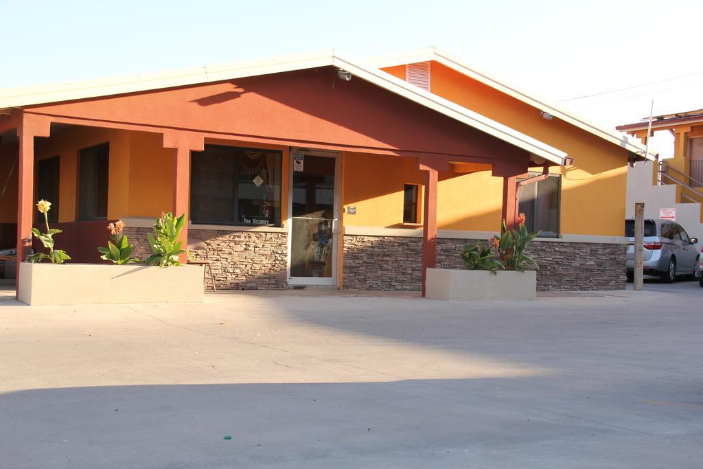 Budget Inn Artesia Buitenkant foto
