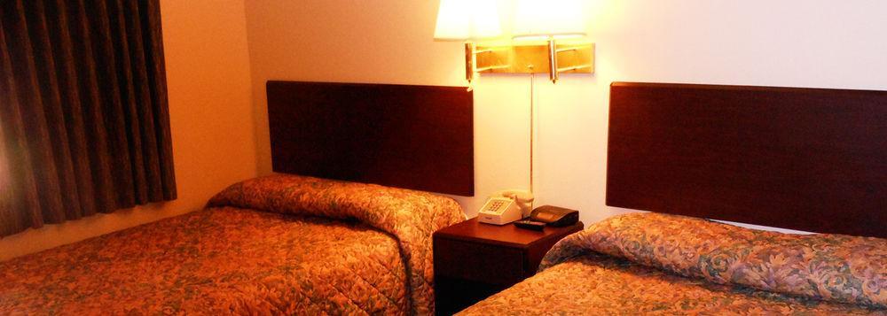 Budget Inn Artesia Buitenkant foto