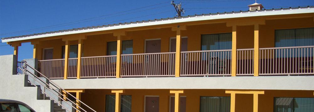 Budget Inn Artesia Buitenkant foto