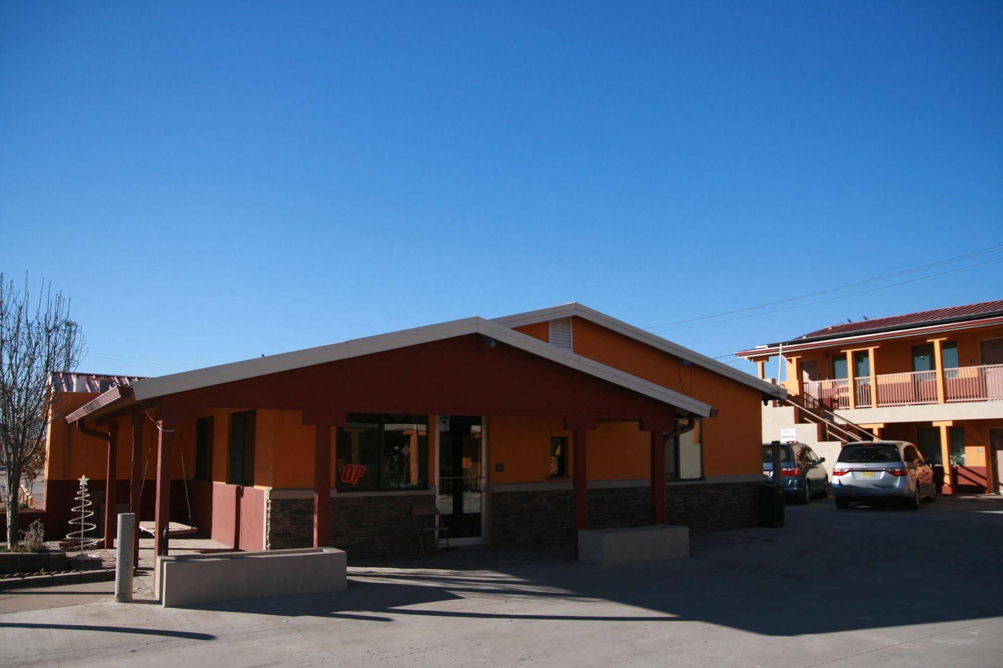 Budget Inn Artesia Buitenkant foto