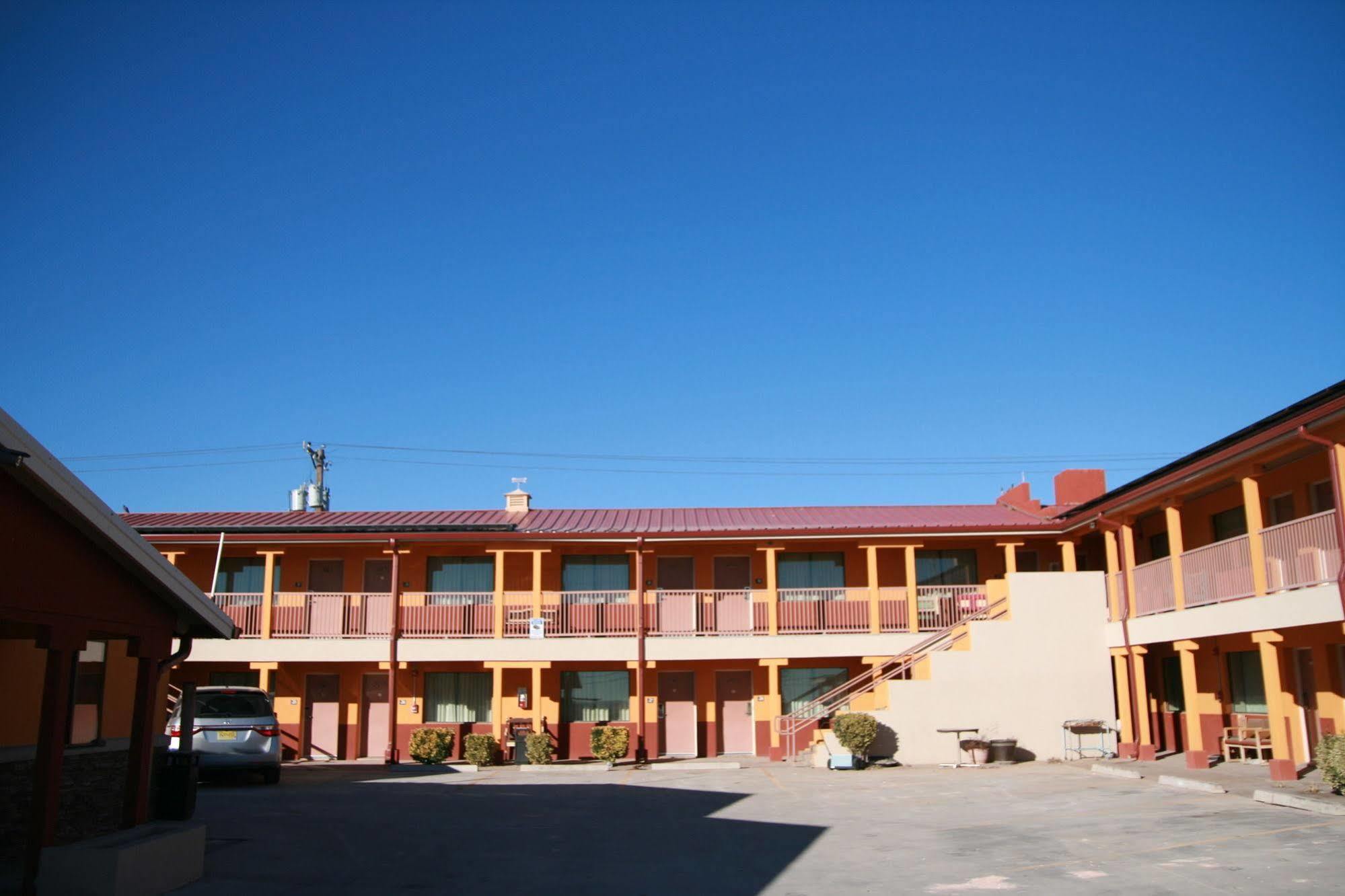 Budget Inn Artesia Buitenkant foto
